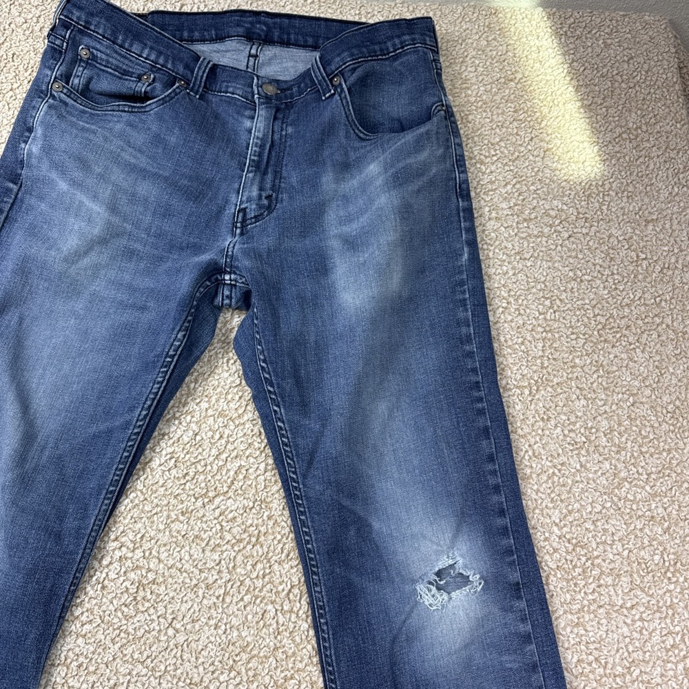 Levis 559 Jeans Mens 33x32 Blue Relaxed Straight Fit Denim Pants Classic Zip Fly - Picture 4 of 15